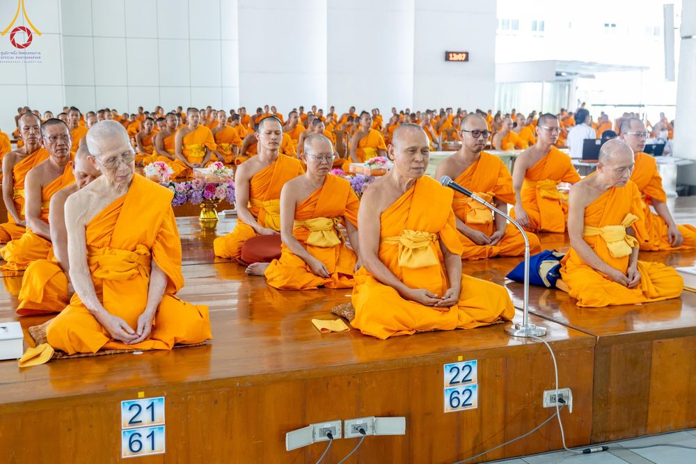ภาพ No.168684:พิธีถวายภัตตาหารเมนูสวรรค์ ณ หอฉันคุณยายอาจารย์ วัดพระธรรมกาย ในวันเสาร์ที่ 9 พฤศจิกายน พ.ศ. 2567