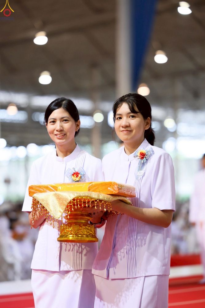 ภาพ No.243928:วันอาทิตย์ที่ 7 กันยายน พ.ศ. 2568 พิธีทอดผ้าป่าสมทบกฐินวัดพระธรรมกาย และสมทบกฐิน 30,000 วัดทั่วไทย ครั้งที่ 2 ณ ห้องแก้วสารพัดนึก 1 วัดพระธรรมกาย