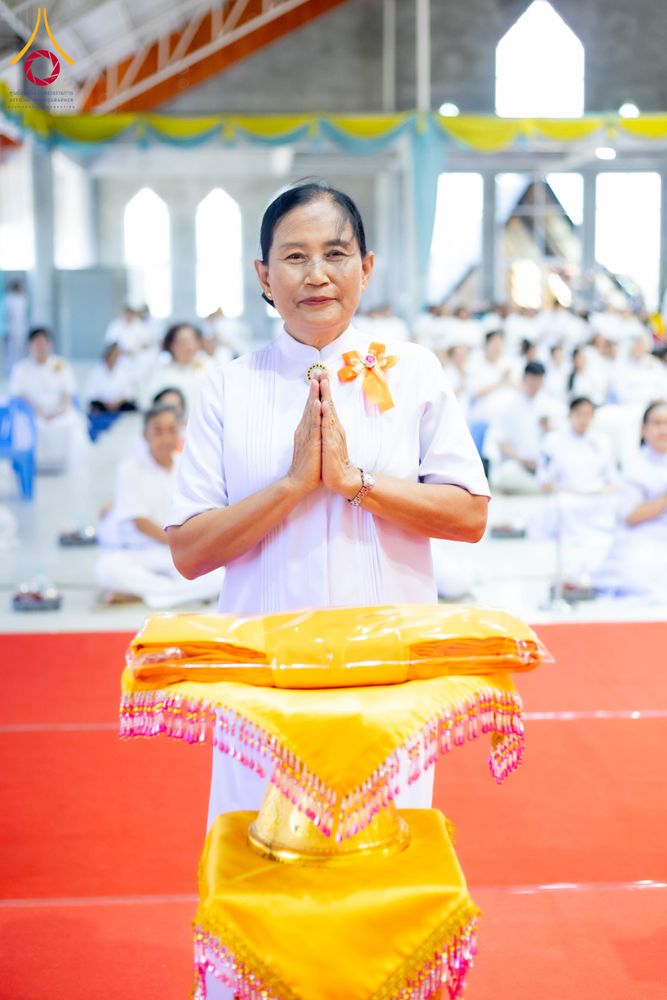 ภาพ No.315602:วันอาทิตย์ ที่ 22 มีนาคม พ.ศ. 2569 พิธีทอดผ้าป่าฉลองพระประธาน พิธีประดิษฐานพระบรมสารีริกธาตุในองค์พระประธาน พิธีจารึกชื่อบรรจุในแผ่นฌาน ณ ศูนย์ปฏิบัติธรรมสมุทรปราการ (บางบ่อ)