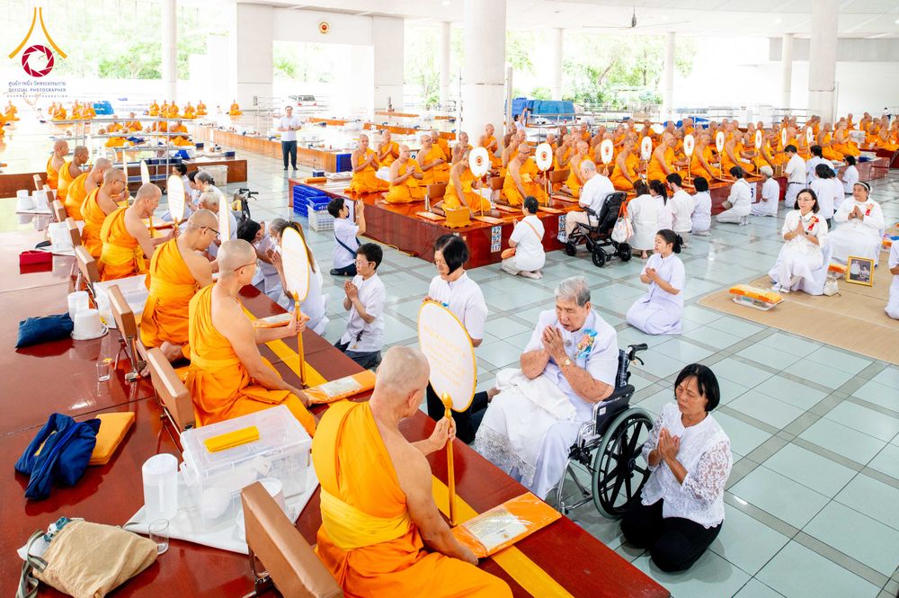 ภาพ No.346136:วันที่ 28 สิงหาคม พ.ศ.2569 พิธีบุพเปตพลี ครั้งที่ 186 ร่วมอุทิศส่วนกุศล แด่หมู่ญาติผู้ล่วงลับไปแล้ว และเป็นปัจจัยสนับสนุน การเผยแผ่พระพุทธศาสนา ณ หอฉันคุณยายอาจารย์ วัดพระธรรมกาย