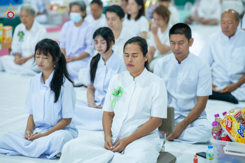 ภาพ No.342891:วันอาทิตย์ที่ 9 สิงหาคม พ.ศ.2569 พิธีตักบาตรฉลองพระใหม่ โครงการบรรพชาและอุปสมบทหมู่ รุ่นเข้าพรรษา ณ มหารัตนวิหาคด คอร์ 26 วัดพระธรรมกาย