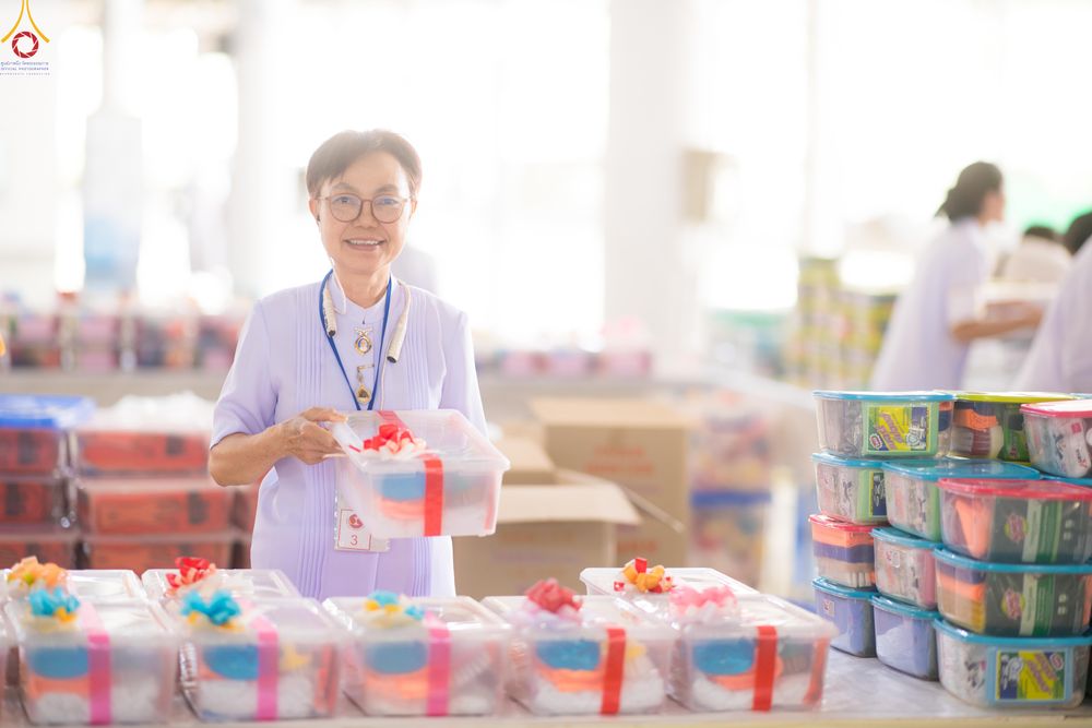 ภาพ No.280492:วันที่ 28 ธันวาคม พ.ศ.2568 พิธีถวายอุปกรณ์ทำความสะอาด ณ ห้องแก้วสารพัดนึก วัดพระธรรมกาย