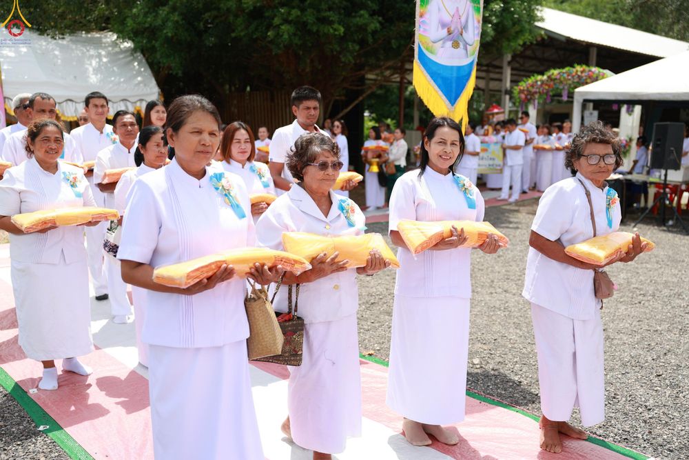 ภาพ No.281844:วันที่ 28 ตุลาคม พ.ศ 2568 พิธีทอดกฐินสามัคคีทั่วไทย 30,000 วัด  โดยคณะศิษยานุศิษย์ บูชาธรรม 81 ปี  หลวงพ่อธัมมชโย ณ ศูนย์ปฏิบัติธรรมพัทลุง