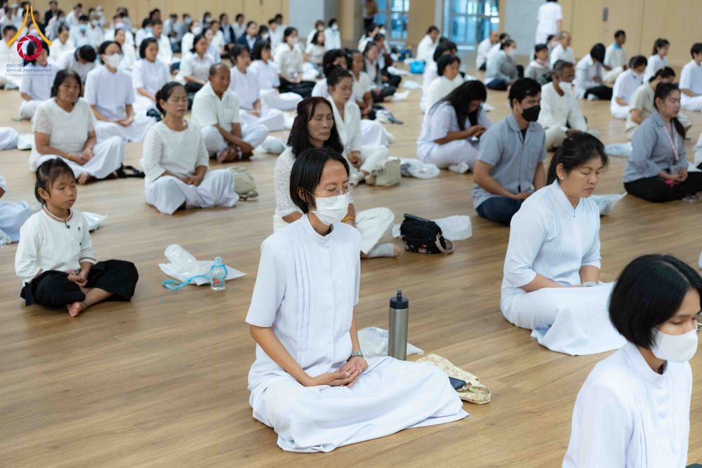 ภาพ No.306442:วันที่ 31 มกราคม พ.ศ. 2569  พิธีบำเพ็ญกุศล 100 วัน เพื่ออุทิศถวายแด่  สมเด็จพระนางเจ้าสิริกิติ์ พระบรมราชินีนาถ พระบรมราชชนนีพันปีหลวง ณ ห้องแก้วสารพัดนึก2 วัดพระธรรมกาย ปทุมธานี