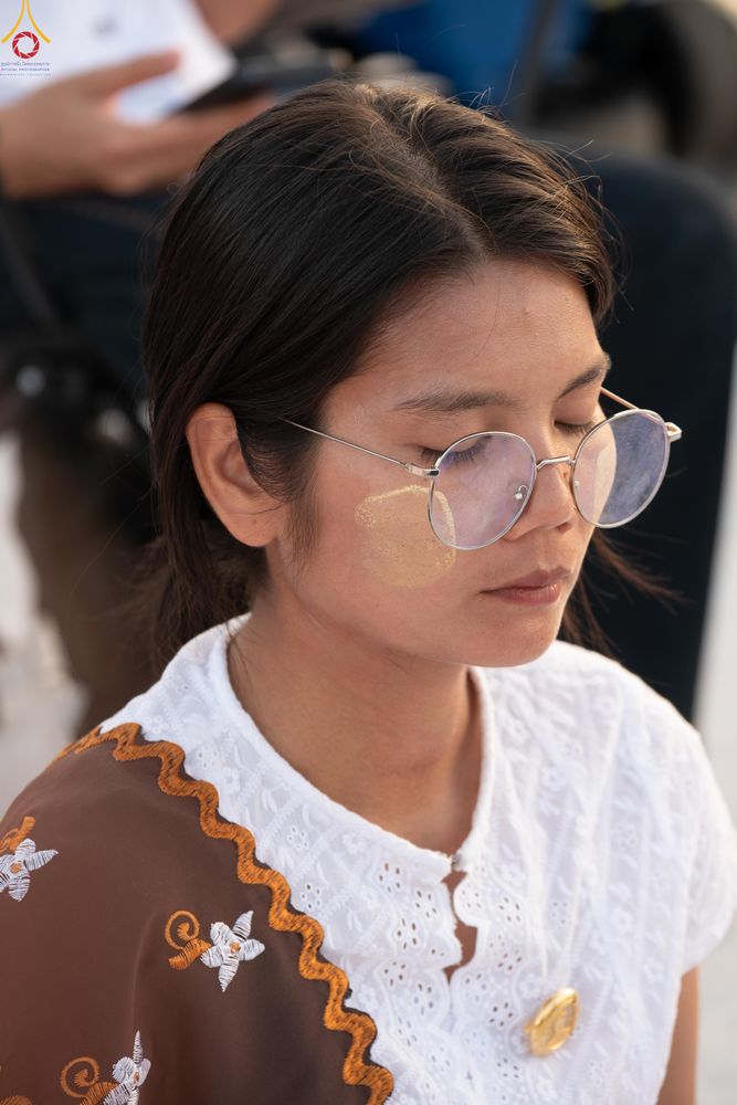 ภาพ No.302017:วันที่ 23 มกราคม พ.ศ. 2569 พิธีจุดประทีปธรรมถวายเป็นพุทธบูชา และบูชาธรรมมหาปูชนียาจารย์  ณ อนุสรณ์สถานลำดับที่ 5 สถานที่เผยแผ่วิชชาธรรมกายครั้งแรก อนุสรณ์สถานบางปลา วัดบางปลา อำเภอบางเลน จังหวัดนครปฐม ในโครงการธรรมยาตรา กตัญญูบูชา มหาปูชนียาจารย์ พระมงคล