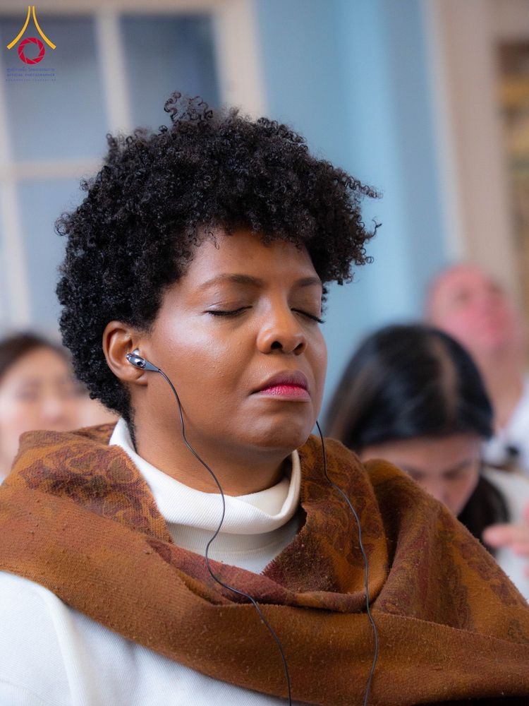 ภาพ No.319102:วันที่ 29 มีนาคม พ.ศ.2569 พิธีอัญเชิญรูปหล่อพระมงคลเทพมุนี (สด จนฺทสโร) ประดิษฐาน ณ ห้องปฏิบัติธรรม “มงคลรัตนโชติ”  วัดพระธรรมกายชิคาโก ประเทศสหรัฐอเมริกา