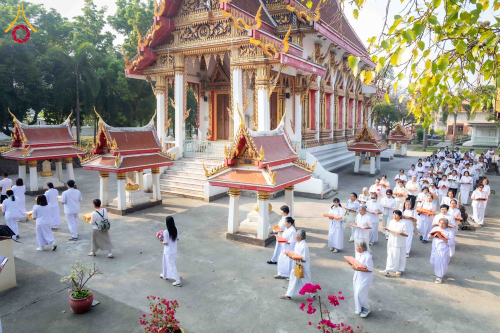 ภาพ No.296379:วันที่ 16 มกราคม พ.ศ. 2569 พิธีทอดผ้าป่าทำนุบำรุงศาสนสถาน ณ วัดโพธิ์เอน ต.บางขุนกอง อ.บางกรวย จ.นนทบุรี อนุสรณ์สถานลำดับที่ 4 สถานที่เกิดด้วยกายธรรม ในโครงการธรรมยาตรา กตัญญูบูชา มหาปูชนียาจารย์ พระมงคลเทพมุนี(สด จนฺทสโร) พระผู้ปราบมาร อนุสรณ์สถาน 7 แห่ง