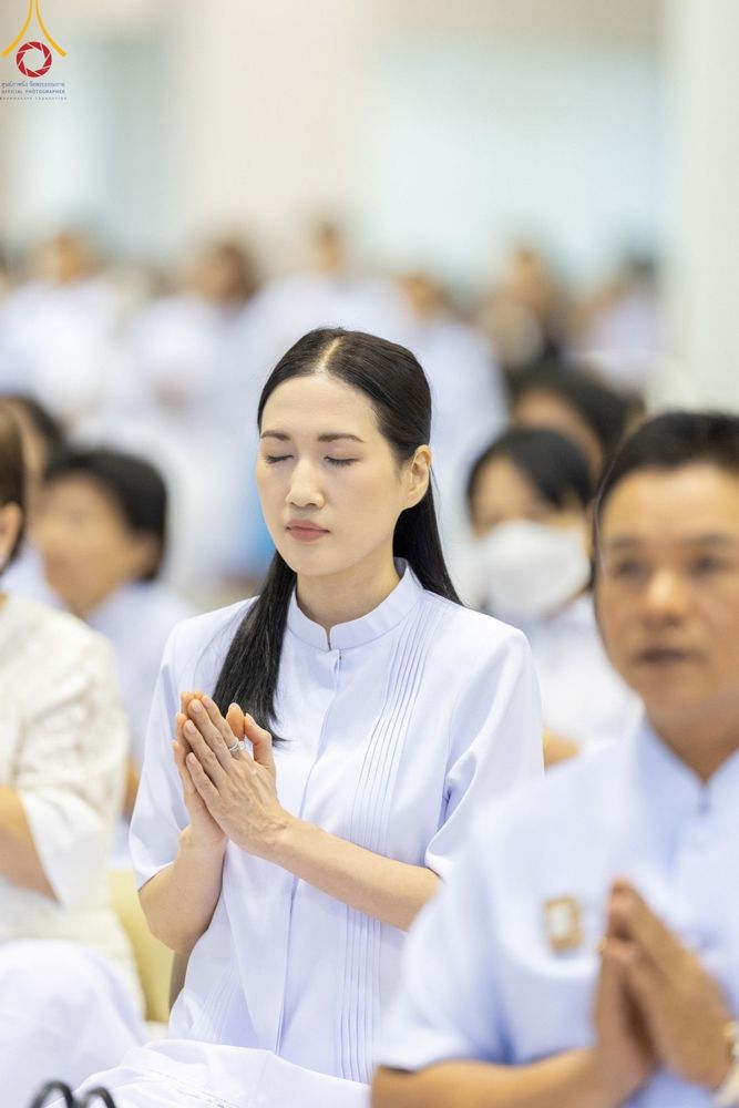 ภาพ No.188095:พิธีบูชาข้าวพระ วันขึ้นปีใหม่ 2568 ณ วัดพระธรรมกาย จ.ปทุมธานี วันที่ 1 มกราคม พ.ศ. 2568