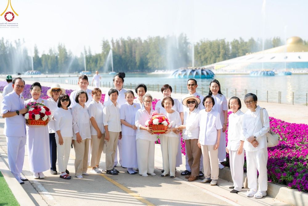 ภาพ No.188591:พิธีต้อนรับพระธรรมยาตรา ในโครงการธรรมยาตรา กตัญญูบูชา มหาปูชนียาจารย์ พระมงคลเทพมุนี(สด จนฺทสโร) พระผู้ปราบมาร อนุสรณ์สถาน 7 แห่ง ปีที่ 13 วันที่ 2 มกราคม พ.ศ. 2568 ณ วัดพระธรรมกาย จ.ปทุมธานี
