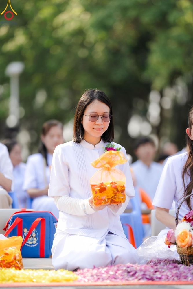 ภาพ No.188641:พิธีต้อนรับพระธรรมยาตรา ในโครงการธรรมยาตรา กตัญญูบูชา มหาปูชนียาจารย์ พระมงคลเทพมุนี(สด จนฺทสโร) พระผู้ปราบมาร อนุสรณ์สถาน 7 แห่ง ปีที่ 13 วันที่ 2 มกราคม พ.ศ. 2568 ณ วัดพระธรรมกาย จ.ปทุมธานี