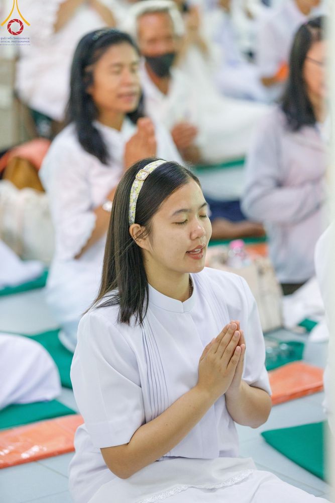 ภาพ No.189638:พิธีทอดผ้าป่าทำนุบำรุงศาสนสถาน ในโครงการธรรมยาตรา กตัญญูบูชา มหาปูชนียาจารย์ พระมงคลเทพมุนี(สด จนฺทสโร) พระผู้ปราบมาร อนุสรณ์สถาน 7 แห่ง ปีที่ 13 ณ วัดสองพี่น้อง ต.ต้นตาล อ.สองพี่น้อง จ.สุพรรณบุรี วันที่ 5 มกราคม พ.ศ. 2568