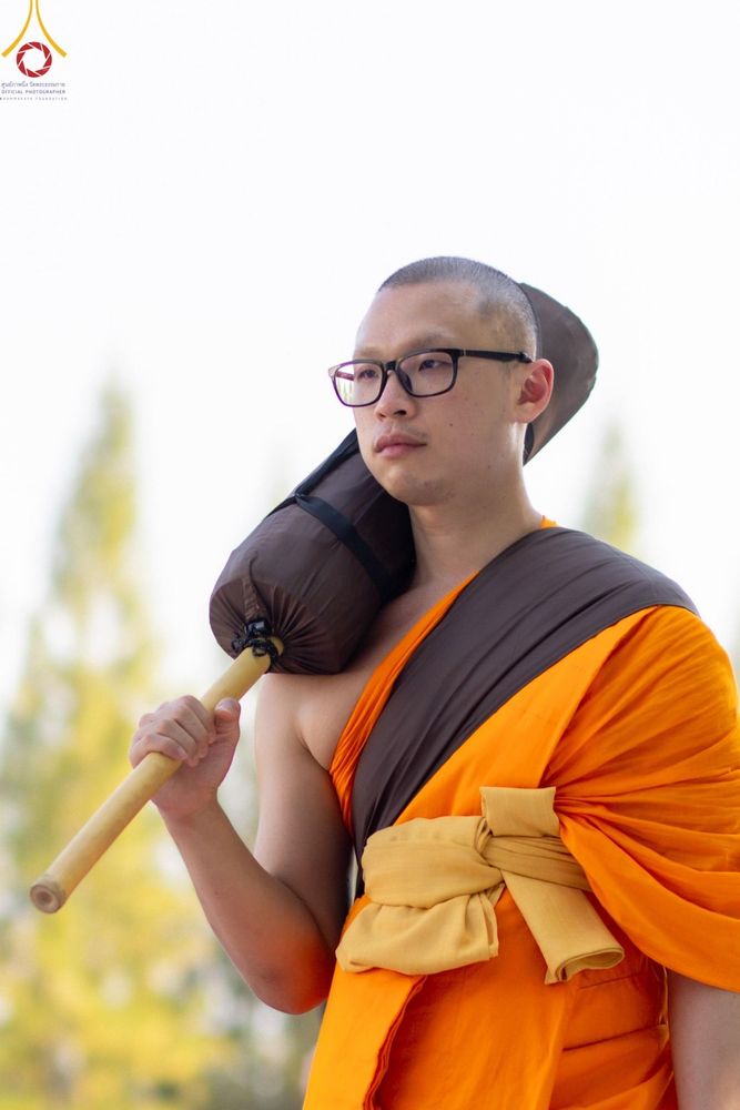 ภาพ No.190632:พิธีต้อนรับพระธรรมยาตรา ณ อนุสรณ์สถาน สถานที่ตั้งมโนปณิธานบวชตลอดชีวิต อนุสรณ์สถานคลองบางนางแท่น อ.สามพราน จ.นครปฐม ในโครงการธรรมยาตรา กตัญญูบูชา มหาปูชนียาจารย์ พระมงคลเทพมุนี(สด จนฺทสโร) พระผู้ปราบมาร อนุสรณ์สถาน 7 แห่ง ปีที่ 13 วันที่ 7 ม.ค.2568