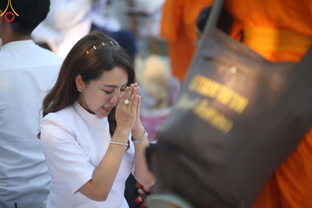 ภาพ No.190667:พิธีต้อนรับพระธรรมยาตรา ณ อนุสรณ์สถาน สถานที่ตั้งมโนปณิธานบวชตลอดชีวิต อนุสรณ์สถานคลองบางนางแท่น อ.สามพราน จ.นครปฐม ในโครงการธรรมยาตรา กตัญญูบูชา มหาปูชนียาจารย์ พระมงคลเทพมุนี(สด จนฺทสโร) พระผู้ปราบมาร อนุสรณ์สถาน 7 แห่ง ปีที่ 13 วันที่ 7 ม.ค.2568
