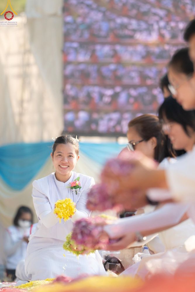 ภาพ No.190740:พิธีต้อนรับพระธรรมยาตรา ณ อนุสรณ์สถาน สถานที่ตั้งมโนปณิธานบวชตลอดชีวิต อนุสรณ์สถานคลองบางนางแท่น อ.สามพราน จ.นครปฐม ในโครงการธรรมยาตรา กตัญญูบูชา มหาปูชนียาจารย์ พระมงคลเทพมุนี(สด จนฺทสโร) พระผู้ปราบมาร อนุสรณ์สถาน 7 แห่ง ปีที่ 13 วันที่ 7 ม.ค.2568