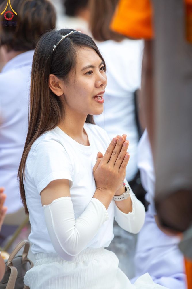 ภาพ No.190879:พิธีต้อนรับพระธรรมยาตรา ณ อนุสรณ์สถาน สถานที่ตั้งมโนปณิธานบวชตลอดชีวิต อนุสรณ์สถานคลองบางนางแท่น อ.สามพราน จ.นครปฐม ในโครงการธรรมยาตรา กตัญญูบูชา มหาปูชนียาจารย์ พระมงคลเทพมุนี(สด จนฺทสโร) พระผู้ปราบมาร อนุสรณ์สถาน 7 แห่ง ปีที่ 13 วันที่ 7 ม.ค.2568