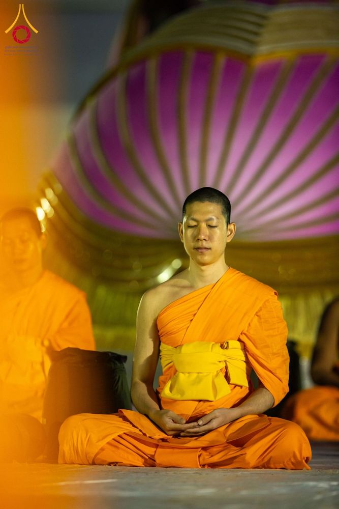 ภาพ No.191883:พระธรรมยาตราปฏิบัติธรรม และถ่ายภาพหมู่ประวัติศาสตร์ ณ อนุสรณ์สถานคลองบางนางแท่น อ.สามพราน จ.นครปฐม ในโครงการธรรมยาตรา กตัญญูบูชา มหาปูชนียาจารย์ พระมงคลเทพมุนี(สด จนฺทสโร) พระผู้ปราบมาร อนุสรณ์สถาน 7 แห่ง ปีที่ 13 วันที่ 8 มกราคม พ.ศ. 2568