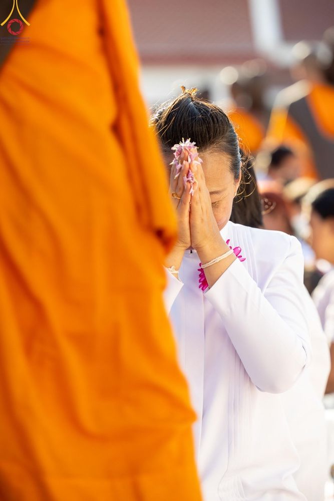 ภาพ No.196283:พิธีต้อนรับพระธรรมยาตรา ณ อนุสรณ์สถานลำดับที่ 4 สถานที่เกิดด้วยกายธรรม วัดโบสถ์(บน) ต.บางคูเวียง จ.นนทบุรี ในโครงการธรรมยาตรา กตัญญูบูชา มหาปูชนียาจารย์ พระมงคลเทพมุนี(สด จนฺทสโร) พระผู้ปราบมาร อนุสรณ์สถาน 7 แห่ง ปีที่ 13 วันที่ 15 มกราคม พ.ศ. 2568