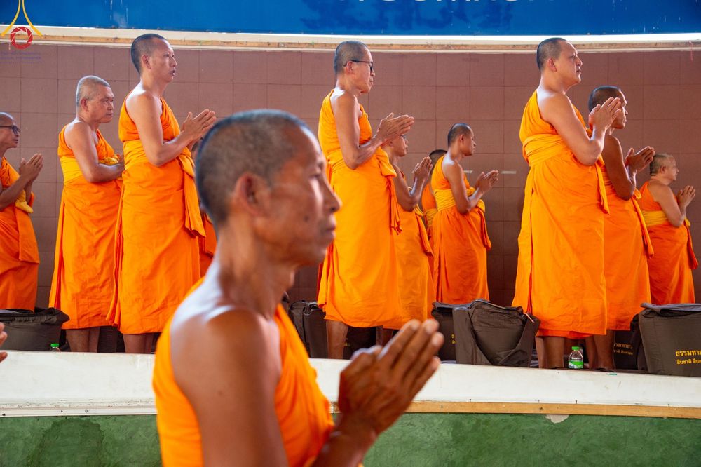 ภาพ No.202382:พิธีต้อนรับพระธรรมยาตรา ณ อนุสรณ์สถานลำดับที่ 7 สถานที่ขยายวิชชาธรรมกาย วัดพระธรรมกาย ต.คลองสาม อ.คลองหลวง จ.ปทุมธานี ในโครงการธรรมยาตรา กตัญญูบูชา มหาปูชนียาจารย์ พระมงคลเทพมุนี(สด จนฺทสโร) พระผู้ปราบมาร อนุสรณ์สถาน 7 แห่ง ปีที่ 13 วันที่ 26 มกราคม 2568