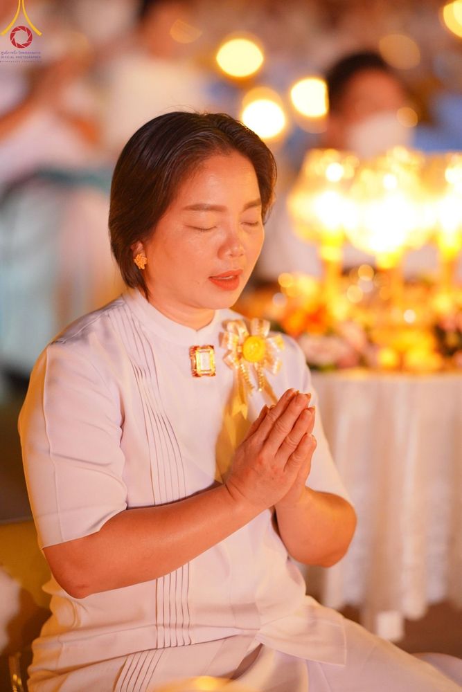 ภาพ No.204898:พิธีจุดประทีปถวายเป็นพุทธบูชา และบูชาธรรมมหาปูชนียาจารย์ ณ วัดพระธรรมกาย ตำบลคลองสาม อำเภอคลองหลวง จังหวัดปทุมธานี ในโครงการธรรมยาตรา กตัญญูบูชา มหาปูชนียาจารย์ พระมงคลเทพมุนี(สด จนฺทสโร) พระผู้ปราบมาร ปีที่ 13 วันที่ 31 มกราคม พ.ศ. 2568
