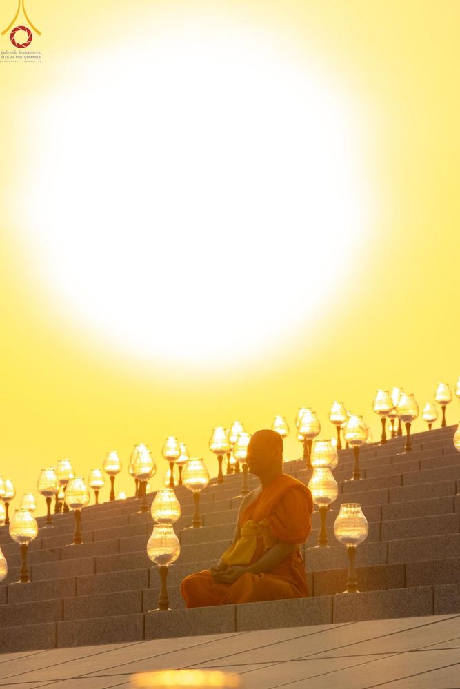 ภาพ No.205332:พิธีจุดประทีปถวายเป็นพุทธบูชา และบูชาธรรมมหาปูชนียาจารย์ ณ วัดพระธรรมกาย ตำบลคลองสาม อำเภอคลองหลวง จังหวัดปทุมธานี ในโครงการธรรมยาตรา กตัญญูบูชา มหาปูชนียาจารย์ พระมงคลเทพมุนี(สด จนฺทสโร) พระผู้ปราบมาร ปีที่ 13 วันที่ 31 มกราคม พ.ศ. 2568