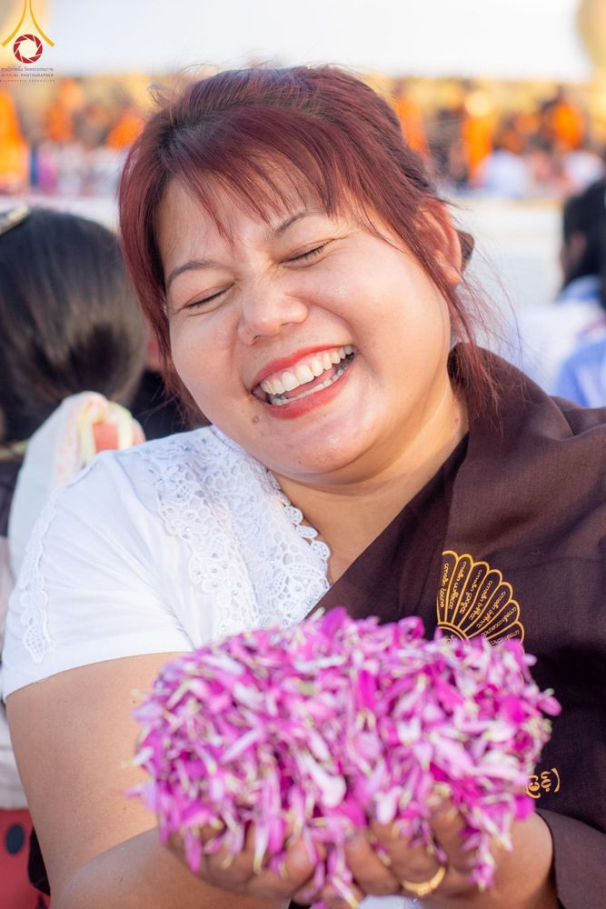 ภาพ No.206253:HAPPY FACE @ธรรมยาตรา # 1 ในโครงการธรรมยาตรา กตัญญูบูชา มหาปูชนียาจารย์ พระมงคลเทพมุนี(สด จนฺทสโร) พระผู้ปราบมาร อนุสรณ์สถาน 7 แห่ง ปีที่ 13 ระหว่างวันที่ 2-31 มกราคม พ.ศ. 2568