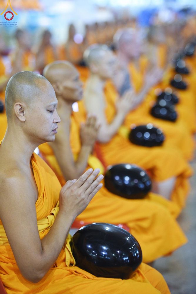 ภาพ No.208373:พิธีตักบาตร และปฏิบัติธรรมช่วงสาย ในวันมาฆบูชา วันพุธที่ 12 กุมภาพันธ์ พ.ศ. 2568 ณ วัดพระธรรมกาย จังหวัดปทุมธานี
