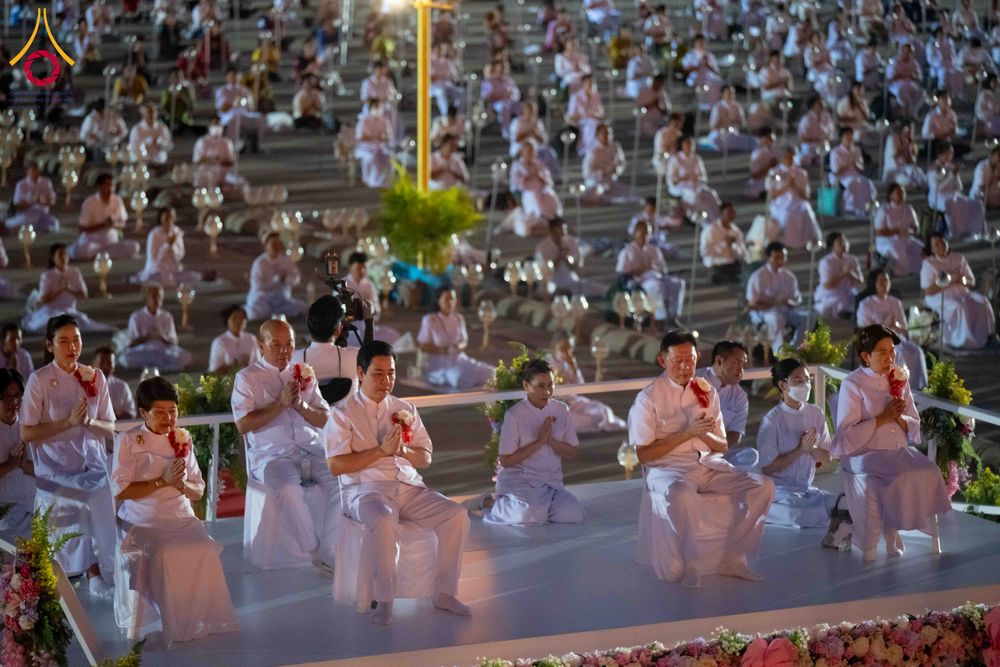 ภาพ No.312212:วันอังคารที่ 3 มีนาคม พ.ศ.2569 พิธีเวียนประทักษิณและจุดมาฆประทีป ณ ลานธรรมพระมหาธรรมกายเจดีย์ วัดพระธรรมกาย