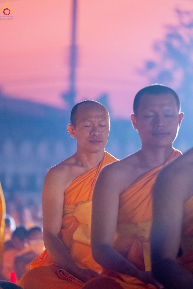 ภาพ No.294559:วันที่ 14 มกราคม พ.ศ. 2569 พิธีตักบาตรพระธรรมยาตรา ณ วัดสองพี่น้อง ต.ต้นตาล อ.สองพี่น้อง จ.สุพรรณบุรี ในโครงการธรรมยาตรา กตัญญูบูชา มหาปูชนียาจารย์ พระมงคลเทพมุนี(สด จนฺทสโร) พระผู้ปราบมาร อนุสรณ์สถาน 7 แห่ง ปีที่ 14