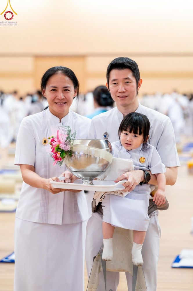 ภาพ No.206977:พิธีถวายโคมมาฆประทีป น้อมถวายเป็นพุทธบูชา แด่คณะพระภิกษุ สามเณร วัดพระธรรมกาย วันอาทิตย์ที่ 9 กุมภาพันธ์ พ.ศ. 2568 ณ ห้องแก้วสารพัดนึก 2 สภาธรรมกายสากล วัดพระธรรมกาย จังหวัดปทุมธานี
