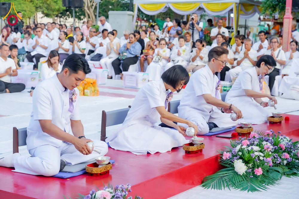 ภาพ No.313952:วันอาทิตย์ที่ 14 มีนาคม พ.ศ. 2569 ทำบุญเมืองหาดใหญ่ตักบาตรพระ 1,109 รูป เติมบุญใหญ่ หลังวิกฤตมหาอุทกภัย ณ ซุ้มประตูไชน่าทาวน์ ถนนศุภสารรังสรรค์ อ.หาดใหญ่ จ.สงขลา