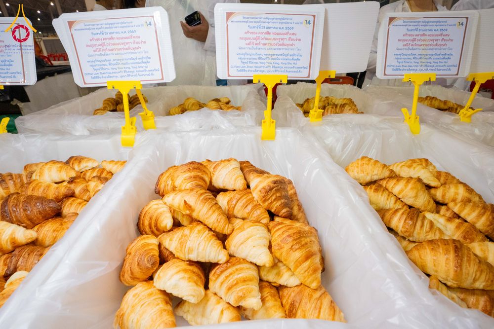 ภาพ No.306985:วันที่ 31 มกราคม พ.ศ. 2569 พิธีถวายภัตตาหารเป็นสังฆทาน แด่พระธรรมยาตรา ณ วัดพระธรรมกาย  จังหวัดปทุมธานี ในโครงการธรรมยาตรา กตัญญูบูชา มหาปูชนียาจารย์ พระมงคลเทพมุนี(สด จนฺทสโร) พระผู้ปราบมาร อนุสรณ์สถาน 7 แห่ง ปีที่ 14