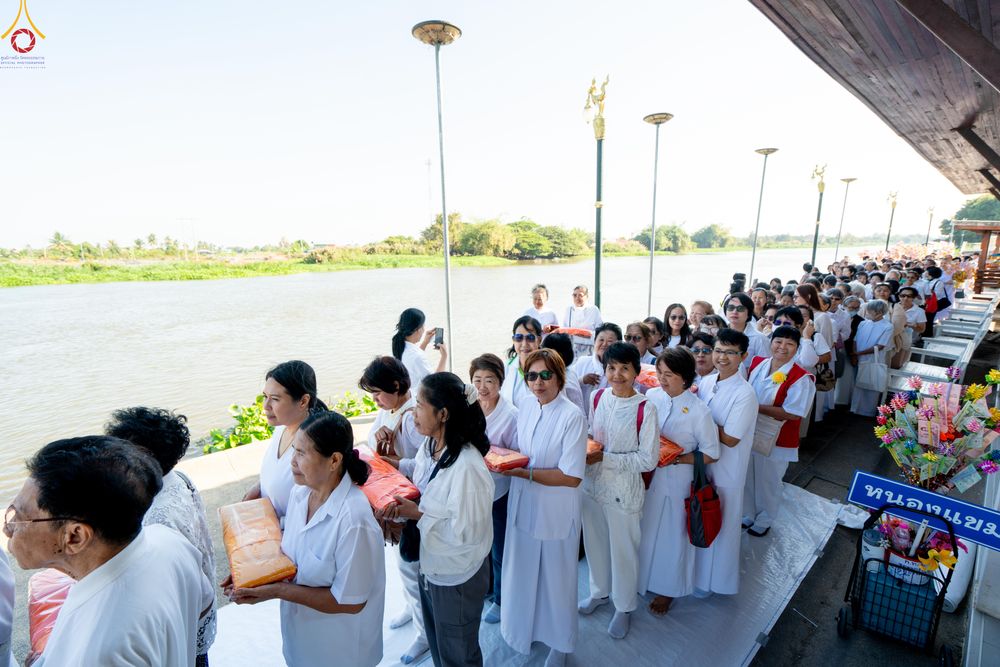 ภาพ No.288700:วันที่ 5 มกราคม พ.ศ. 2569 พิธีทอดผ้าป่าทำนุบำรุงศาสนสถาน ณ วัดศิลามูล อ.บางเลน จ.นครปฐม ในโครงการธรรมยาตรา กตัญญูบูชา มหาปูชนียาจารย์ พระมงคลเทพมุนี(สด จนฺทสโร) พระผู้ปราบมาร อนุสรณ์สถาน 7 แห่ง ปีที่ 14