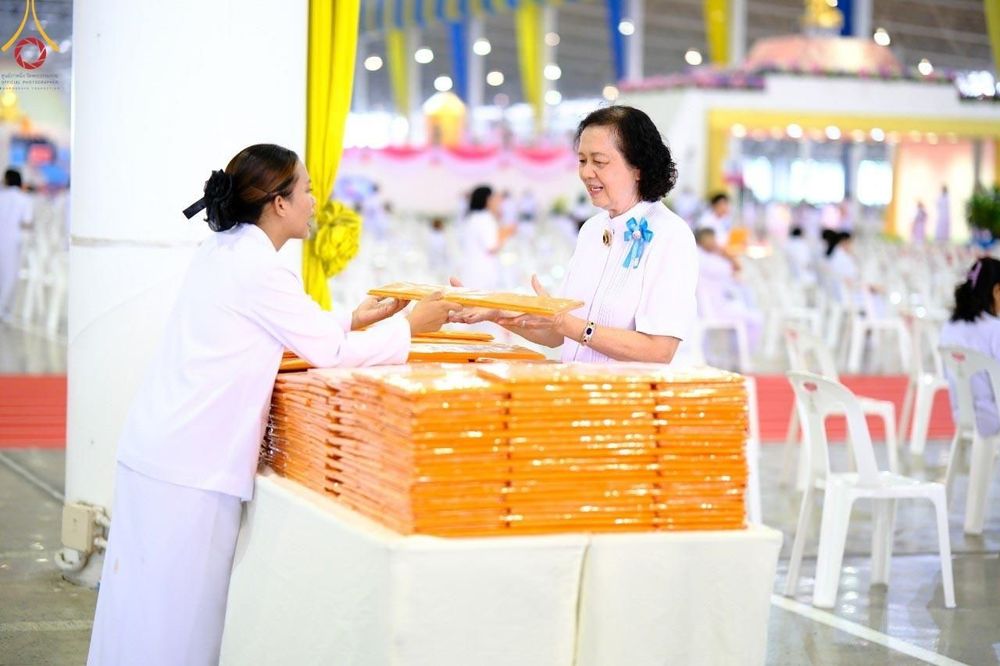 ภาพ No.158594:V.46 อาสาสมัครและเจ้าหน้าที่ทุกสถานะ ร่วมแรงร่วมใจรับบุญเตรียมงาน เก็บงาน งานบุญในเดือนกันยายน พ.ศ. 2567 ณ วัดพระธรรมกาย