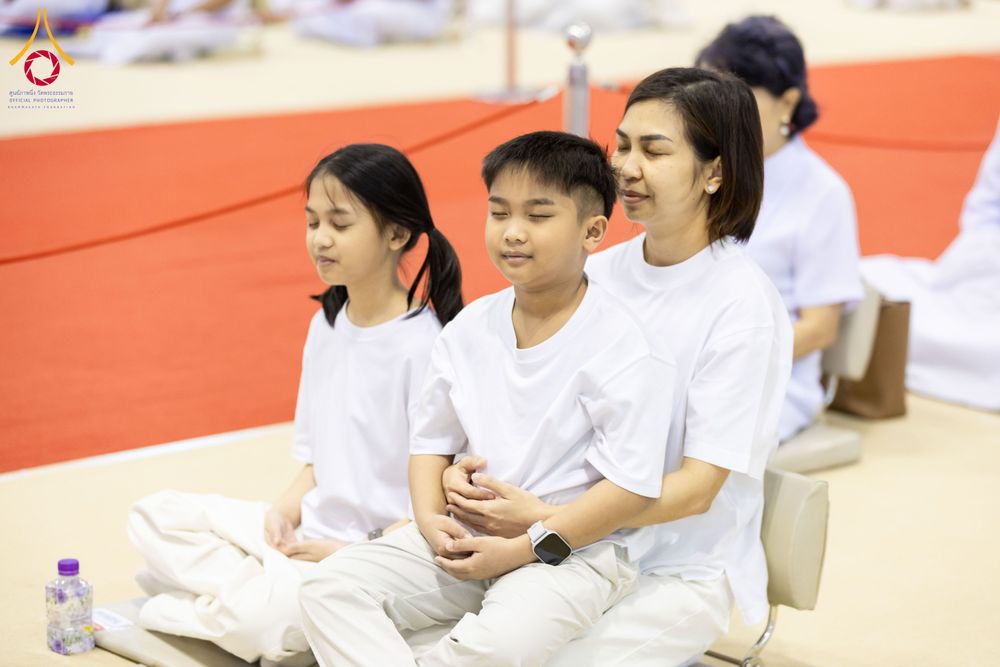 ภาพ No.287595:วันที่ 1 มกราคม พ.ศ. 2569 พิธีบูชาข้าวพระ ณ สภาธรรมกายสากล วัดพระธรรมกาย