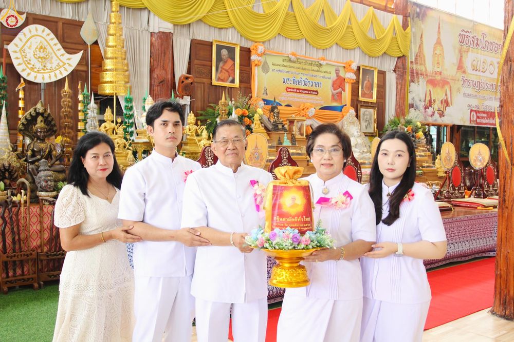 ภาพ No.282907:วันที่ 2 พฤศจิกายน พ.ศ.2568 พิธีทอดกฐินสามัคคีทั่วไทย 30,000 วัด  โดยคณะศิษยานุศิษย์ บูชาธรรม 81 ปี  หลวงพ่อธัมมชโย ณ วัดราษฎร์ประคองธรรม อ.บางใหญ่ จ.นนทบุรี