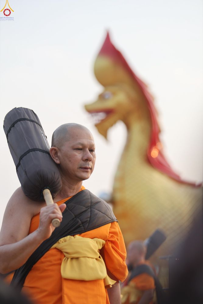 ภาพ No.299531:วันที่ 18 มกราคม พ.ศ. 2569 พิธีต้อนรับพระธรรมยาตรา (ภาพชุดที่ 2) ณ อนุสรณ์สถานลำดับที่ 5  สถานที่เผยแผ่วิชชาธรรมกายครั้งแรก อนุสรณ์สถานบางปลา วัดบางปลา อำเภอบางเลน จังหวัดนครปฐม ในโครงการธรรมยาตรา กตัญญูบูชา มหาปูชนียาจารย์ พระมงคลเทพมุนี(สด จนฺทสโร) พระ