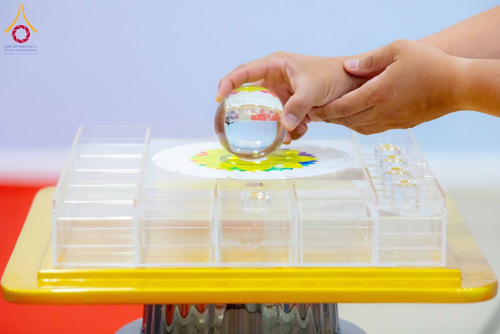 ภาพ No.313272:วันอาทิตย์ที่ 8 มีนาคม พ.ศ. 2569 พิธีสมโภชรูปเหมือนพระมงคลเทพมุนี (สด จนฺทสโร) และพิธีทอดผ้าป่าสามัคคีเพื่อสร้างวิหารพระมงคลเทพมุนี ณ วัดพุทธเคปทาวน์ ประเทศแอฟริกาใต้