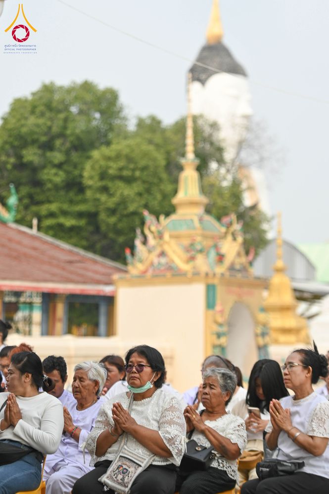 ภาพ No.299006:วันที่ 20 มกราคม พ.ศ. 2569 พิธีทอดผ้าป่าทำนุบำรุงศาสนสถาน ณ วัดใหม่นพรัตน์ ต.เนินพระปรางค์ อ.สองพี่น้อง จ.สุพรรณบุรี ในโครงการธรรมยาตรา กตัญญูบูชา มหาปูชนียาจารย์ พระมงคลเทพมุนี(สด จนฺทสโร) พระผู้ปราบมาร อนุสรณ์สถาน 7 แห่ง ปีที่ 14