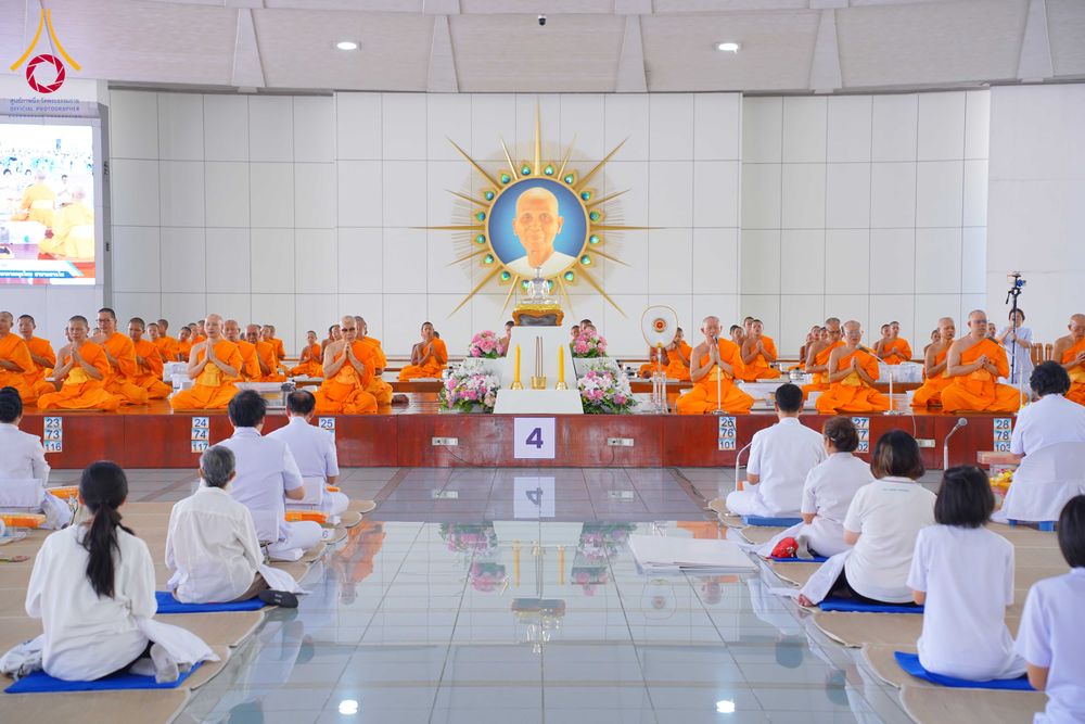 ภาพ No.320668:วันที่ 11 เมษายน พ.ศ.2569 พิธีถวายภัตตาหารเมนูสวรรค์ เพื่อการบรรลุธรรม ณ หอฉันคุณยายอาจารย์ฯ วัดพระธรรมกาย