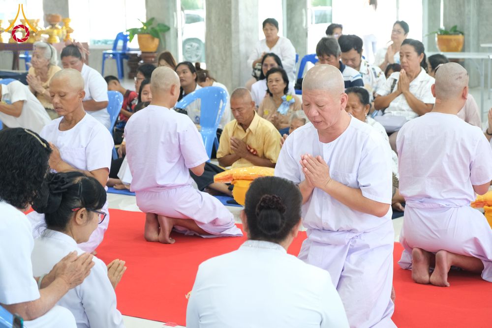 ภาพ No.315551:วันที่ 21 มีนาคม พ.ศ. 2569 โครงการอุปสมบทหมู ภาคฤดูร้อน ศูนย์อบรมเยาวชนนครปฐม อุปสมบท ณ พระอุโบสถ วัดลาดหญ้าไทร