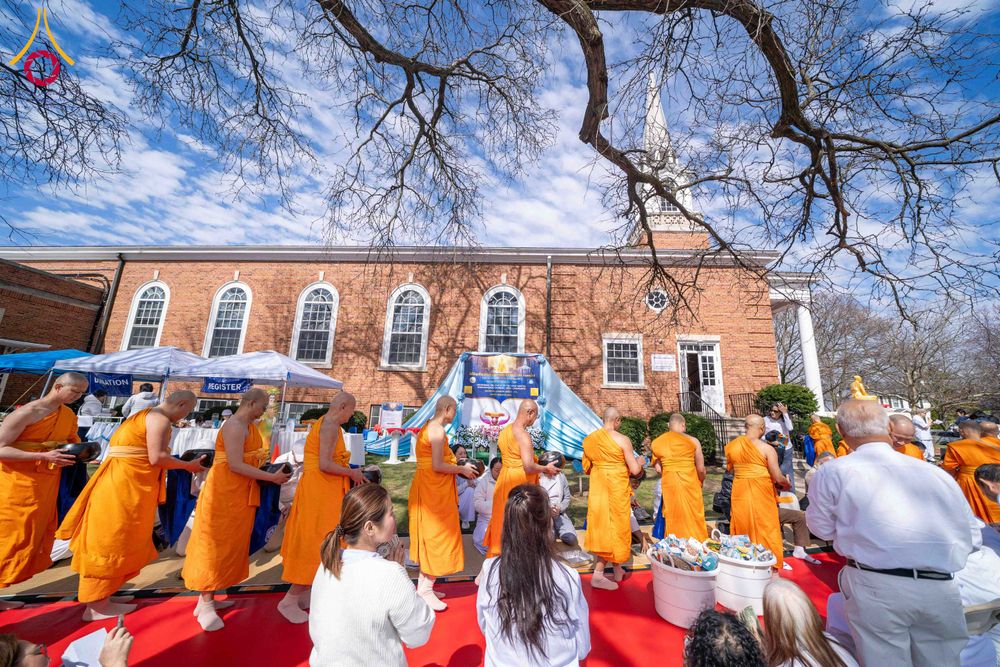 ภาพ No.319038:วันที่ 29 มีนาคม พ.ศ.2569 พิธีทอดผ้าป่าวัดพระธรรมกาย 20 ศูนย์สาขา และการประชุมภาคพื้นอเมริกา ไตรมาสที่ 1/2569 วัดพระธรรมกายชิคาโก ประเทศสหรัฐอเมริกา