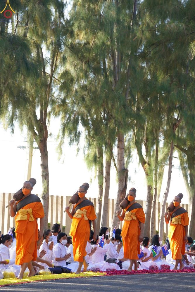 ภาพ No.70838:พิธีต้อนรับพระธรรมยาตรา ในโครงการธรรมยาตรากตัญญูบูชา มหาปูชนียาจารย์ พระมงคลเทพมุนี(สด จนฺทสโร) พระผู้ปราบมาร อนุสรณ์สถาน 7 แห่ง ปีที่ 11 วันที่ 14 มกราคม พ.ศ. 2566 ณ อนุสรณ์สถานลำดับที่ 3 สถานที่เกิดในเพศสมณะ วัดสองพี่น้อง อ.สองพี่น้อง จ.สุพรรณบุรี