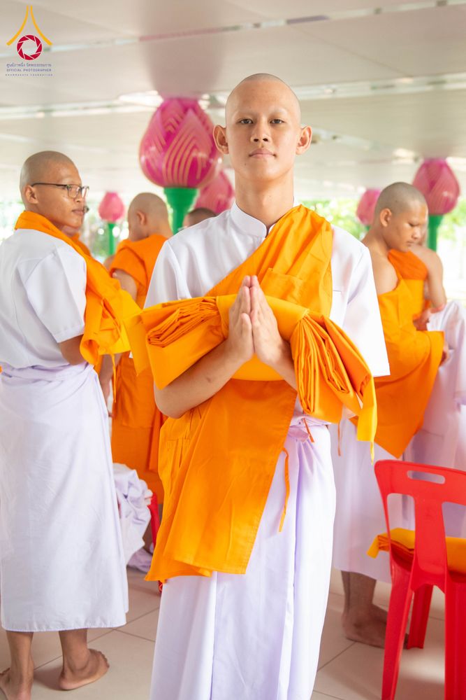 ภาพ No.321375:วันเสาร์ที่ 11 เมษายน พ.ศ.2569 พิธีขอบรรพชา พิธีขอสรณคมณ์และศีล, พิธีถวายบาตร พิธีอุปสมบท โครงการอุปสมบทหมู่ บูชาธรรมหลวงพ่อธัมมชโย พ.ศ.2569 โครงการอุปสมบทหมู่ธรรมทายาท ระดับอุดมศึกษา รุ่น 53 (ภาคฤดูร้อน) ณ วัดพระธรรมกาย ปทุมธานี