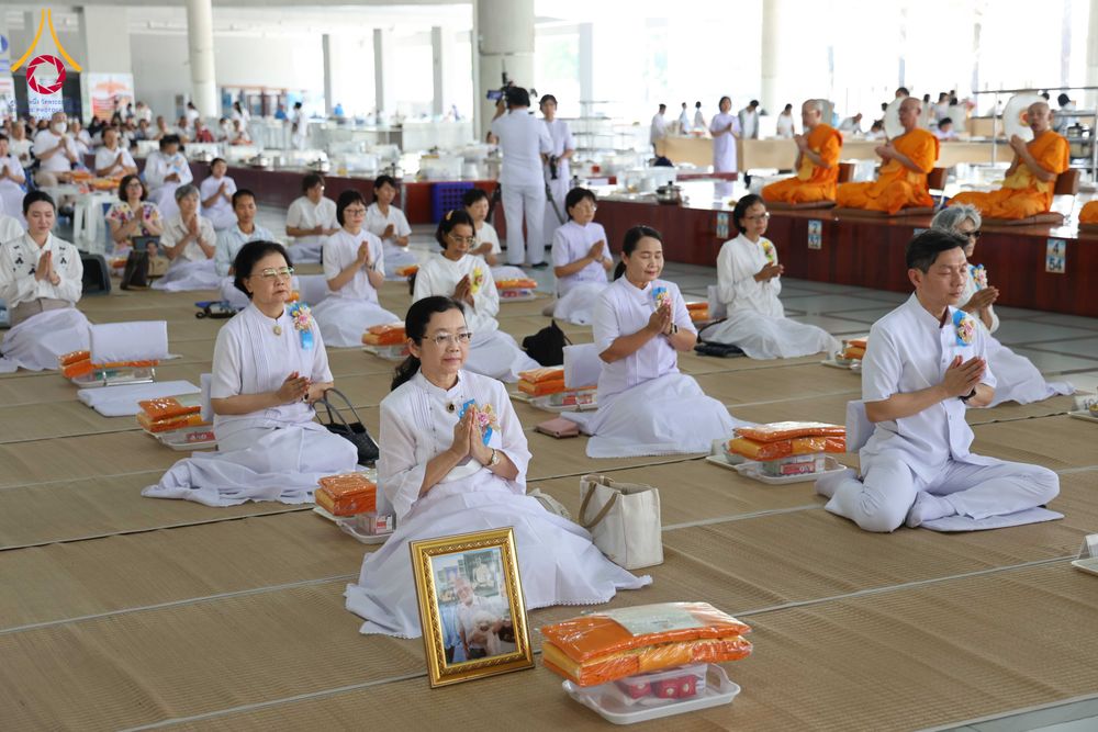 ภาพ No.322454:วันที่ 16 เมษายน พ.ศ.2569 พิธีบุพเปตพลี ครั้งที่ 181 ร่วมอุทิศบุญแด่หมู่ญาติที่ล่วงลับไปแล้ว และสืบทอดอายุพระพุทธศาสนา