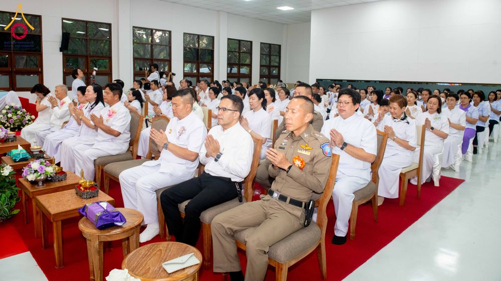 ภาพ No.316208:วันเสาร์ที่ 28 มีนาคม พ.ศ. 2569 พิธีบำเพ็ญกุศล คุณพ่อณรงค์ จินตมากุล  สิริอายุ 99 ปี 11 เดือน โยมบิดา พระครูปลัดรัตนวีรวัฒน์ (รังสฤษดิ์ อิทฺธิจินตโก) ที่ปรึกษาเจ้าคณะจังหวัดปทุมธานี เจ้าอาวาสวัดพระธรรมกาย  ณ ห้องปลูกศรัทธา 2 วัดพระธรรมกาย ปทุมธานี