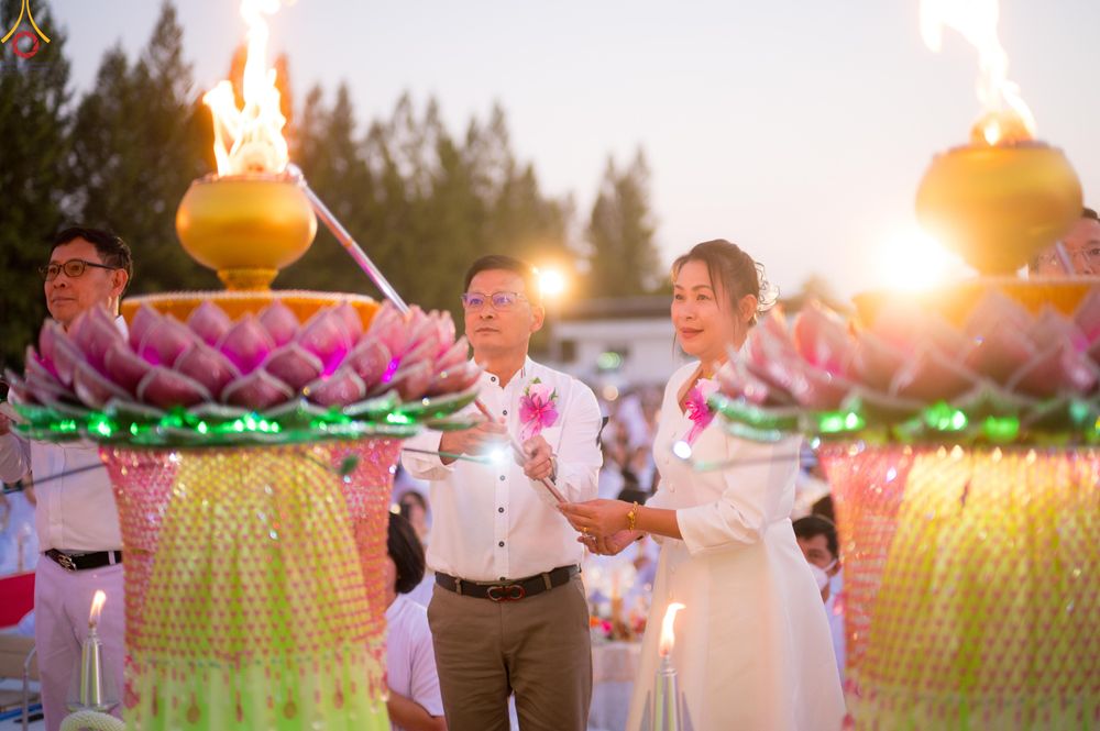 ภาพ No.292082:วันที่ 10 มกราคม พ.ศ. 2569 พิธีจุดประทีปถวายเป็นพุทธบูชา และบูชาธรรมมหาปูชนียาจารย์  ณ อนุสรณ์สถานคลองบางนางแท่น อ.สามพราน จ.นครปฐม ในโครงการธรรมยาตรา กตัญญูบูชา มหาปูชนียาจารย์ พระมงคลเทพมุนี(สด จนฺทสโร) พระผู้ปราบมาร อนุสรณ์สถาน 7 แห่ง ปีที่ 14