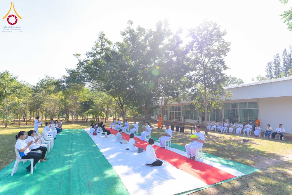 ภาพ No.285124:วันเสาร์ที่ 6 ธันวาคม พ.ศ.2568  พิธีอุปสมบทธรรมทายาท โครงการบรรพชาอุปสมบทหมู่  รุ่นบูชาธรรมมหาปูชนียาจารย์ ประจำปี 2568 ศูนย์ปฏิบัติธรรมและศูนย์อบรมเยาวชนเพชรบุรี อ.ท่ายาง จ.เพชรบุรี ณ วัดศีลคุณาราม อ.เขาย้อย เพชรบุรี