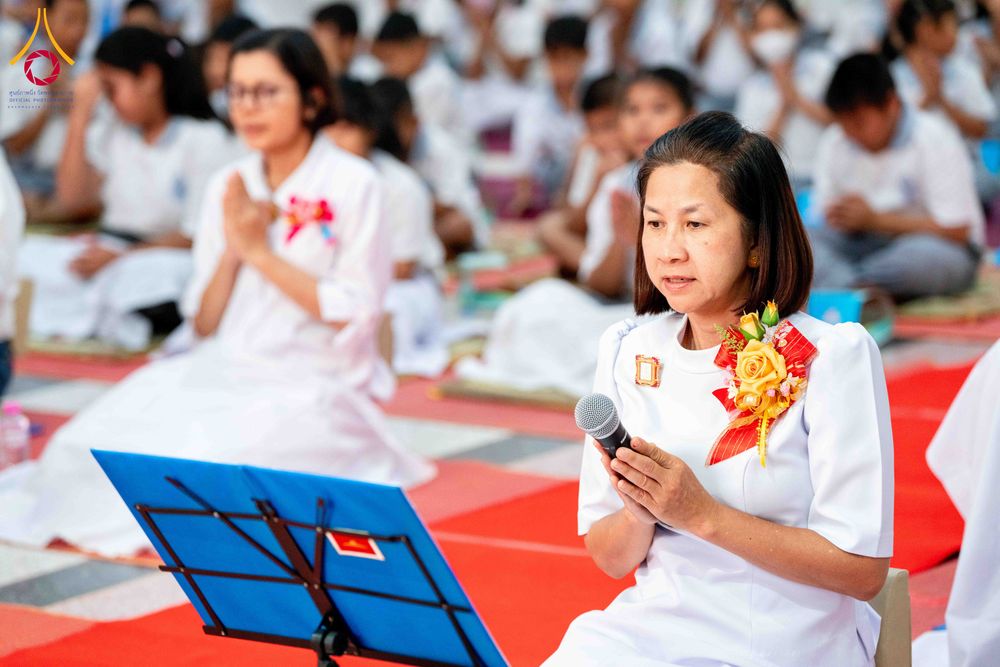 ภาพ No.304423:วันที่ 27 มกราคม พ.ศ. 2569 พิธีทอดผ้าป่าทำนุบำรุงศาสนสถาน ณ วัดบางไผ่นารถ ต.บางไทรป่า อ.บางเลน จ.นครปฐม ในโครงการธรรมยาตรา กตัญญูบูชา มหาปูชนียาจารย์ พระมงคลเทพมุนี(สด จนฺทสโร) พระผู้ปราบมาร อนุสรณ์สถาน 7 แห่ง ปีที่ 14