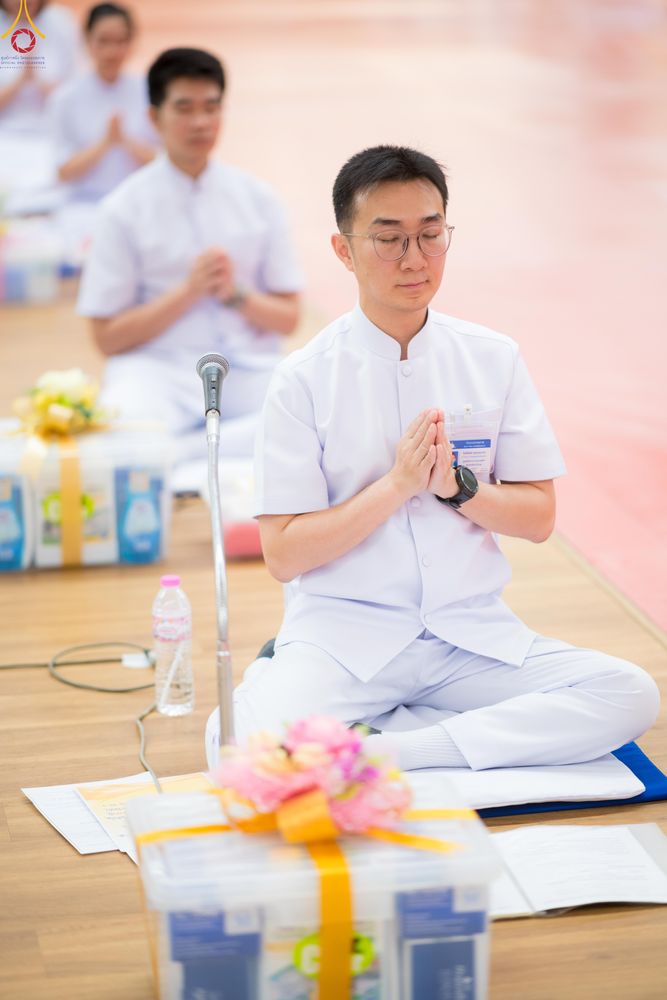 ภาพ No.280553:วันที่ 28 ธันวาคม พ.ศ.2568 พิธีถวายอุปกรณ์ทำความสะอาด ณ ห้องแก้วสารพัดนึก วัดพระธรรมกาย