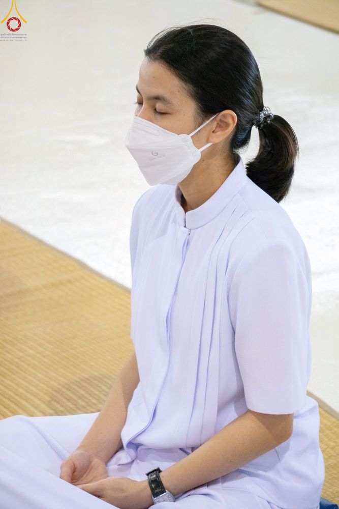 ภาพ No.86927:พิธีตักบาตร , พิธีบูชาข้าวพระ , พิธีจุดเทียนใจ ไฟนิรันดร์ อนันตชัย ในวันอาทิตย์ต้นเดือน 3 กันยายน พ.ศ. 2566 ณ วัดพระธรรมกาย